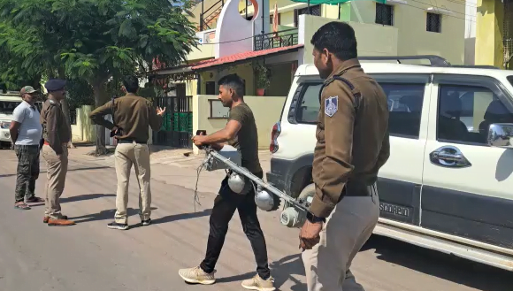 छतरपुर पुलिस ने की प्रदेश की सबसे बड़ी कार्रवाई, लोगो में हैरानी