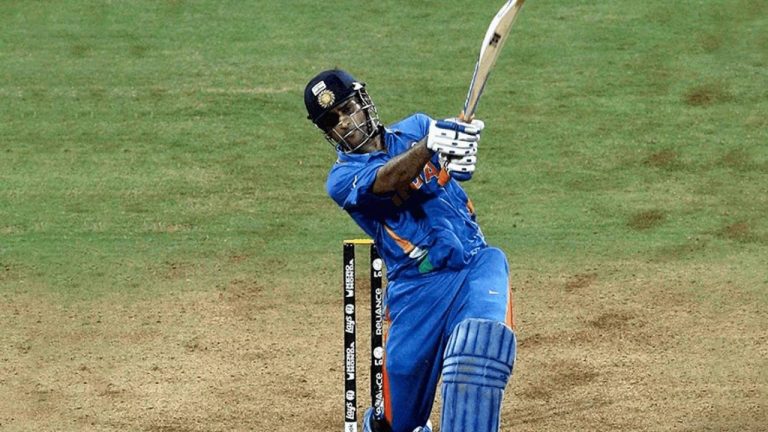 DHONI