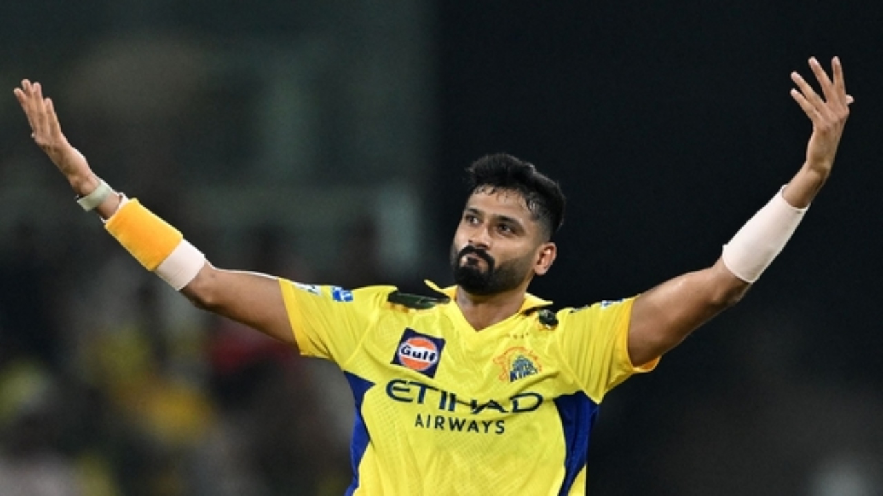 Khaleel Ahmed Debut
