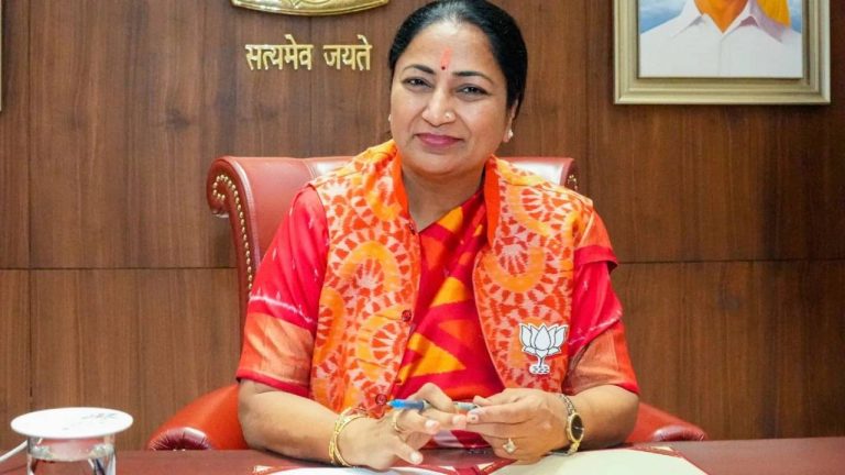 रेखा गुप्ता