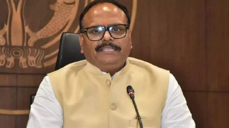 ब्रजेश पाठक
