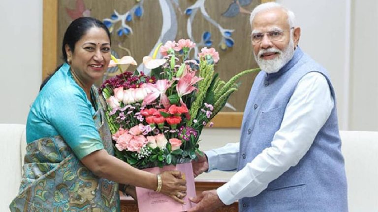सीएम रेखा