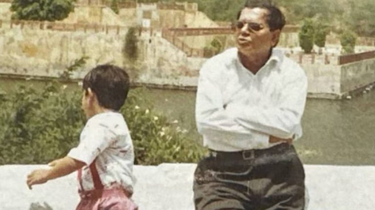 Virat Kohli with his Father