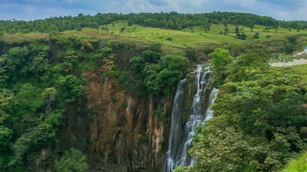 Tourist Place Near Indore