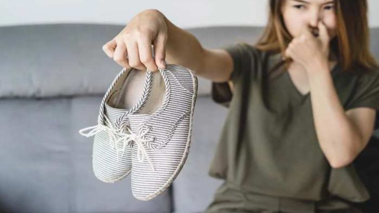 Smelly Shoes Tips