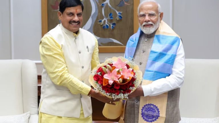 cm mohan yadaw