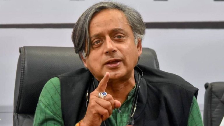 शशि थरूर