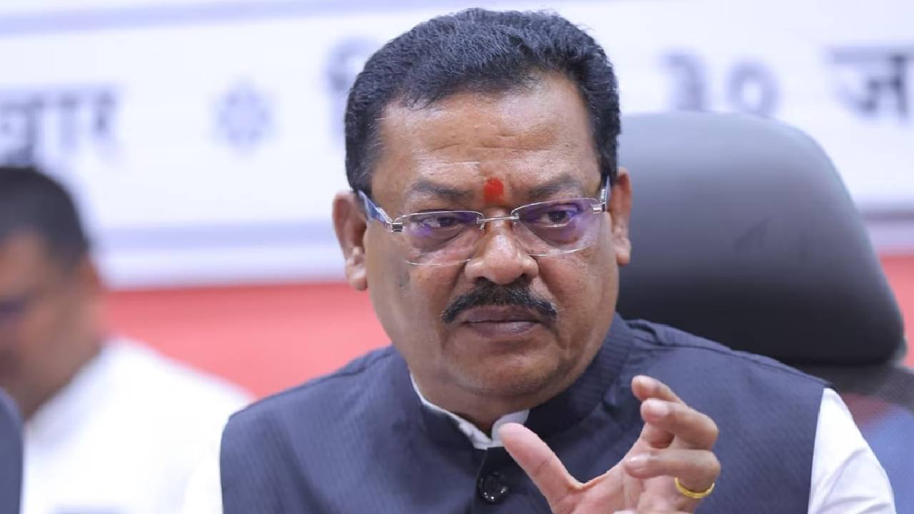 मंत्री शिरसाट