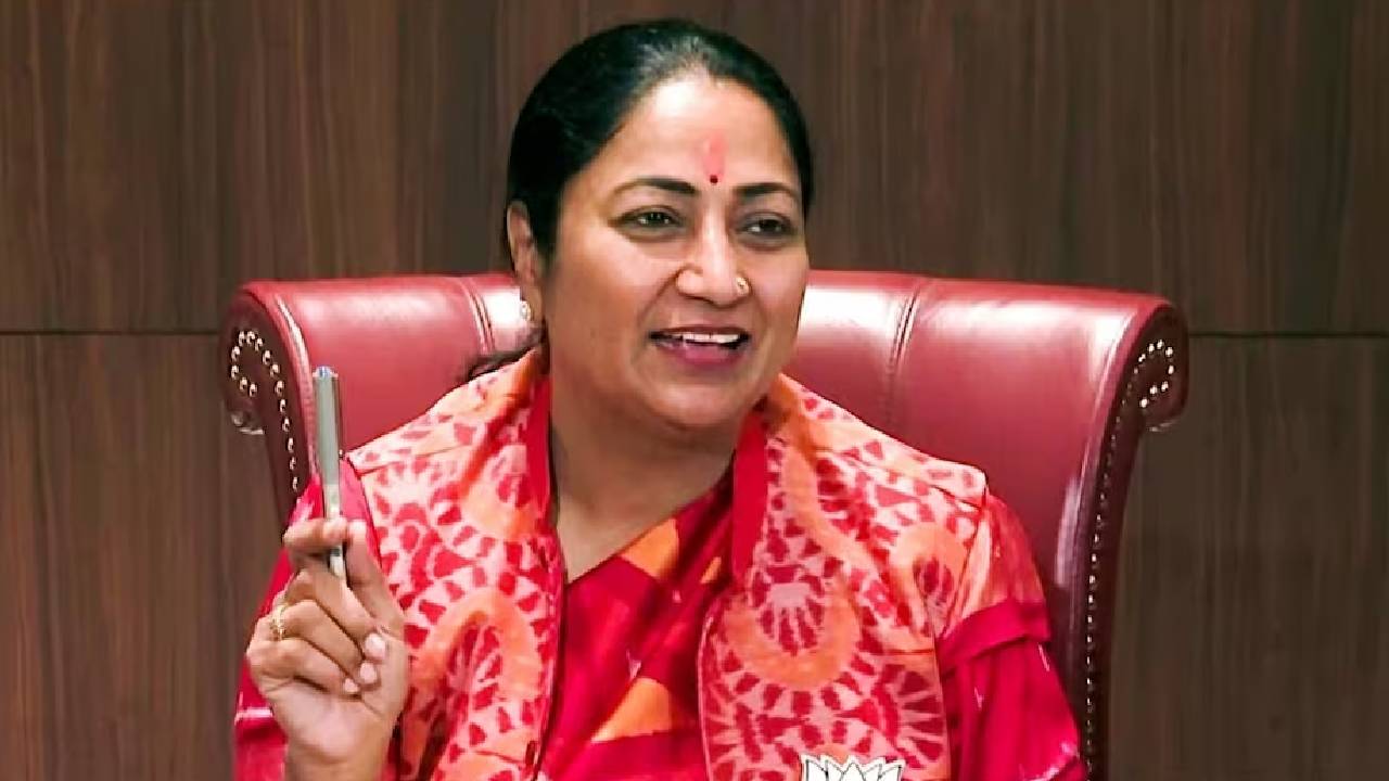 रेखा सरकार
