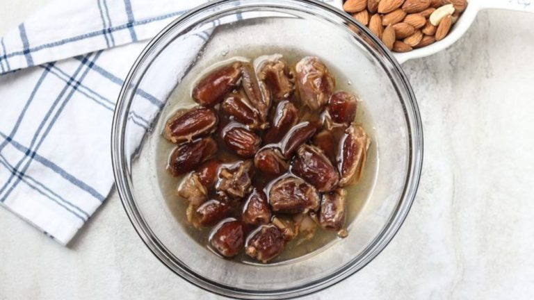 Soaked Date Water Benefits
