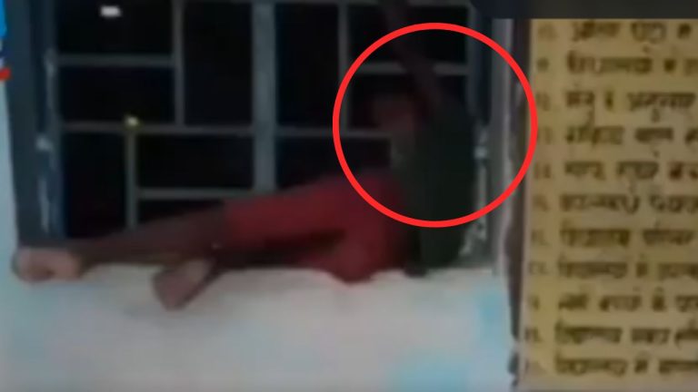 Kids Head Stuck In Window Video