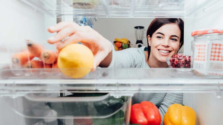 Fridge Cleaning Tips