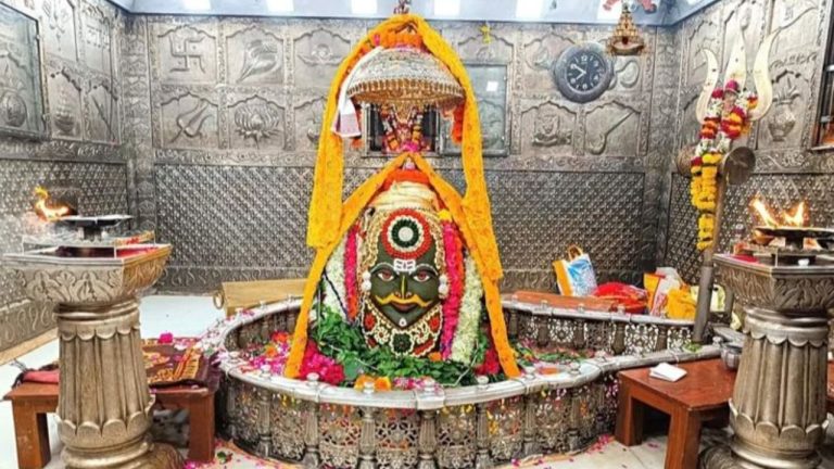 Food Places in Ujjain Mahakaleshwar Jyotirlinga Temple