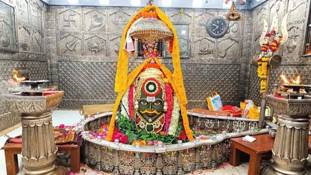 Food Places in Ujjain Mahakaleshwar Jyotirlinga Temple