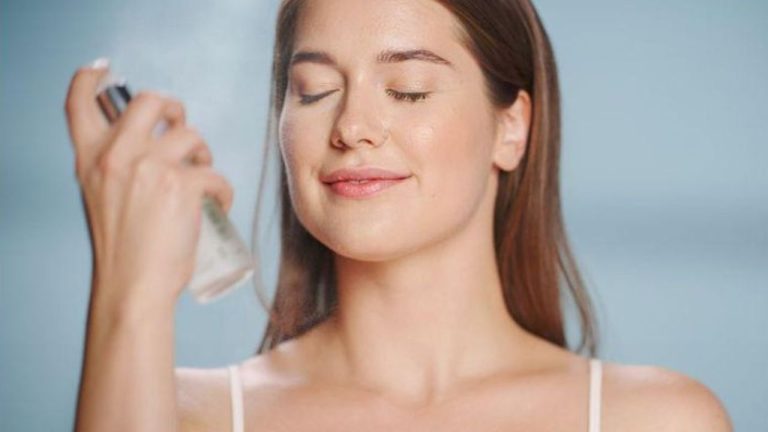 Rose Water For Glowing Skin