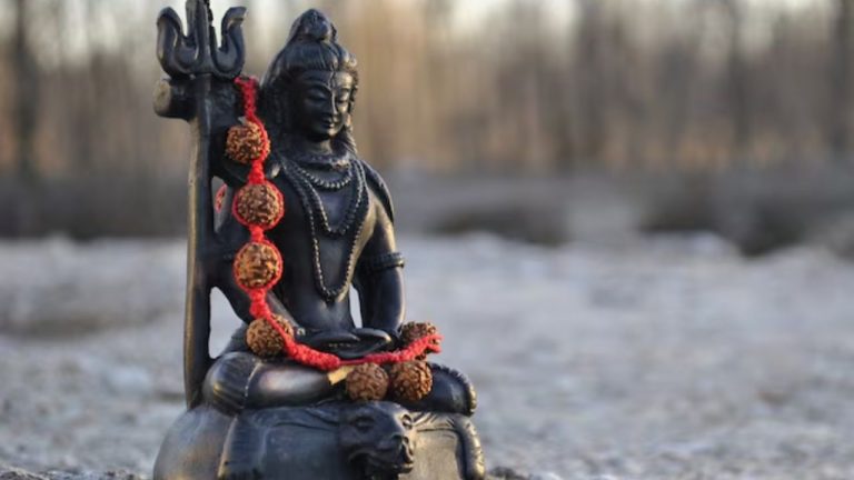 Lord Shiva Favorite Colors