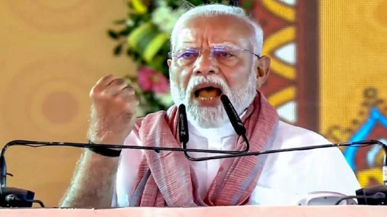 PM मोदी
